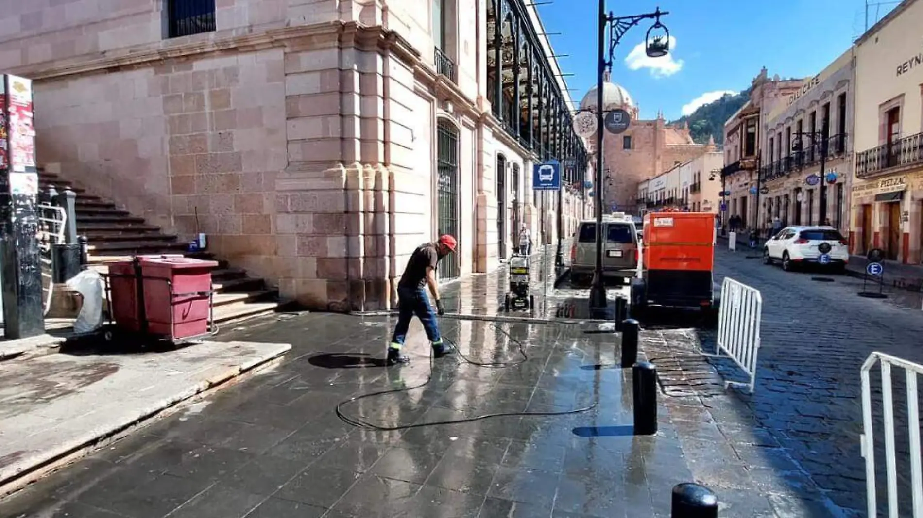 Limpieza de calles en Zacatecas